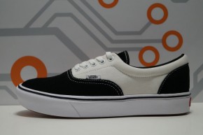 VANS UA COMFYCUSH ERA