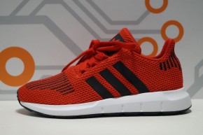 ADIDAS SWIFT RUN JUNIOR