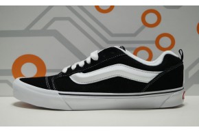 VANS KNU SKOOL