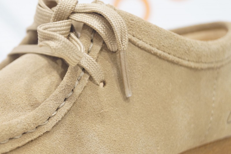 CLARKS WALLABEE EVOSH - beige