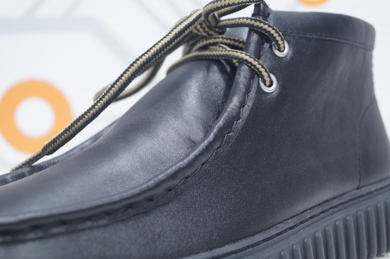 CLARKS TORHILL HI CUIR NOIR