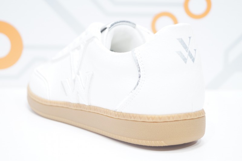 V.WU AURA INITIALS 2836 blanc