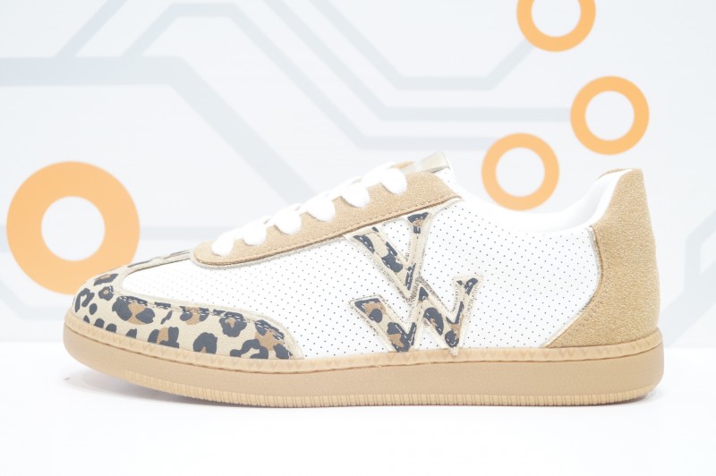 V.WU AURA INITIALS 2836 léopard