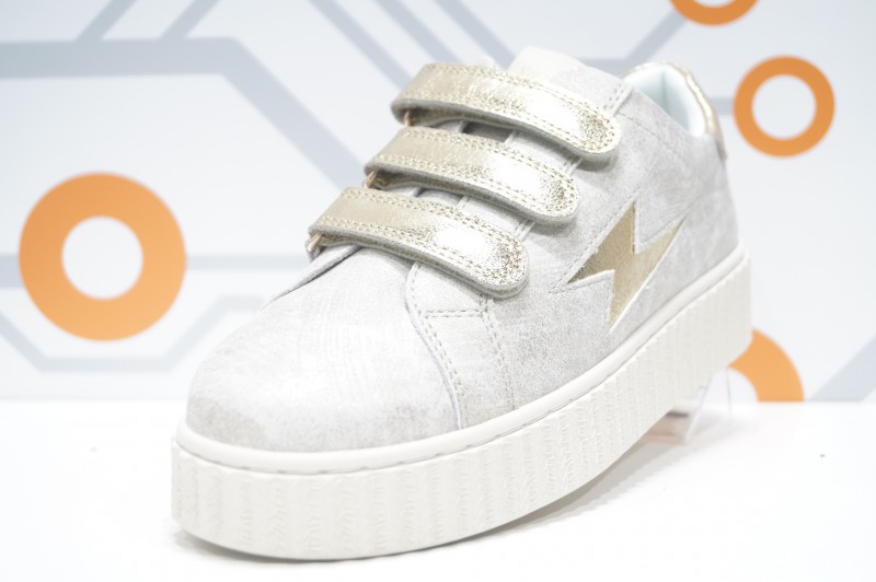 V.WU MAGGIE ORIGINALS 2830 or