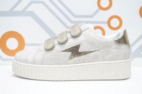 V.WU MAGGIE ORIGINALS 2830 or