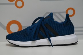 ADIDAS SWIFT RUN JUNIOR